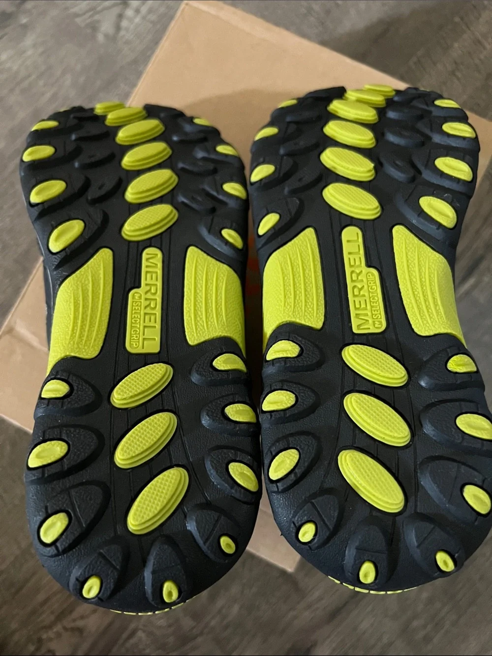 Merrell sporty kids